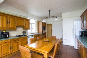 Photo 11- click for photo gallery